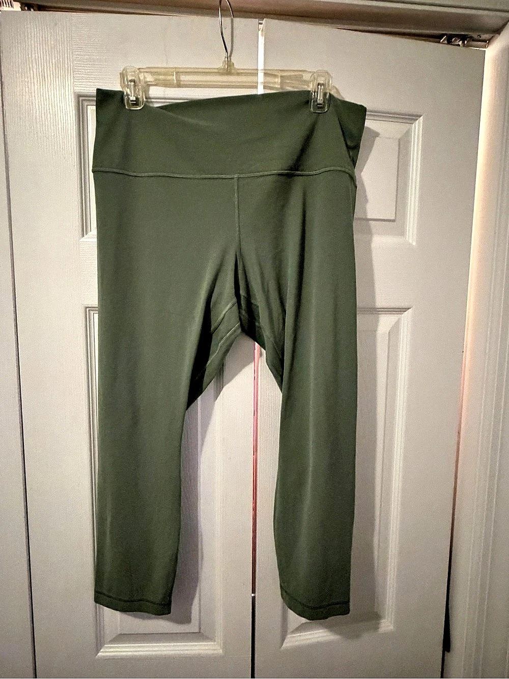 lululemon Align High-Rise Crop 21" Leggings Size 16 Olive Green